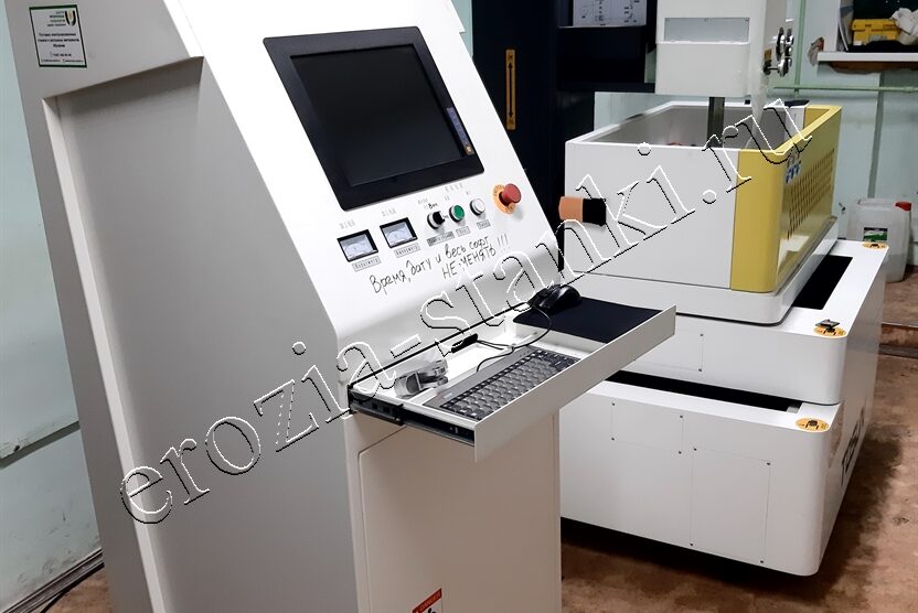 Станок DK7732 проволочно-вырезной Люкс, г.Казань. Январь, 23г.